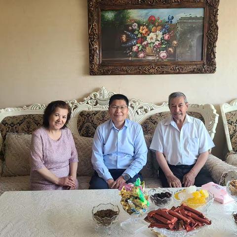 端午送浓情 情谊暖人心     -乌鲁木齐兵团分行民族团结一家亲活动