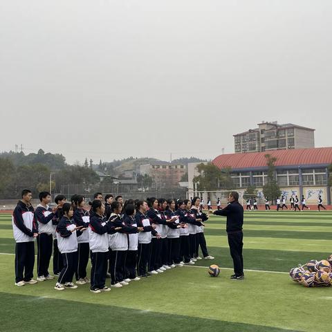 【湘东中学体育课题组动态7】热血澎“排”，“扣”想未来——湘东中学气排球社团教学总结