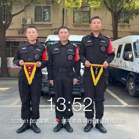 红黑授旗明导向 谈心帮扶促提升