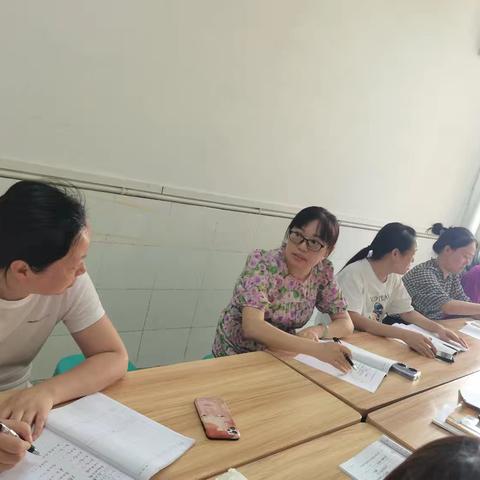 八上英语组第一次教研活动小记