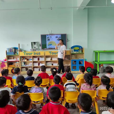 小班十三周活动简讯