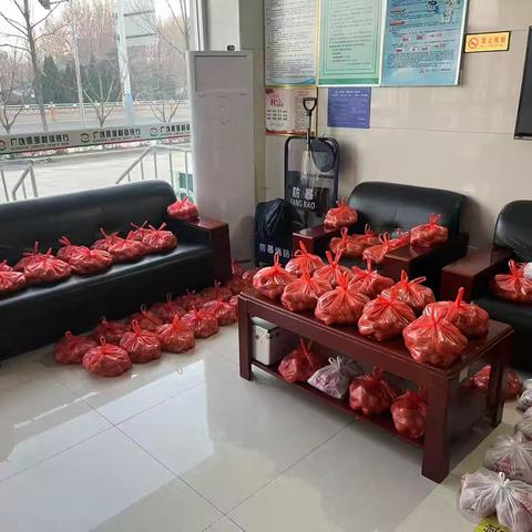 梁邹银行大王支行开展“鸡蛋优惠购”活动