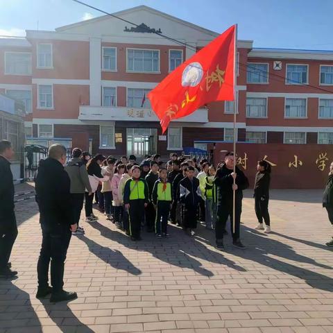 树人小学清明节祭扫活动