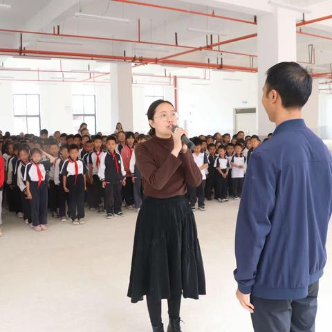 未雨绸缪实战演练，防汛防洪筑安全校园——记文山市第十三小学防汛转移避险应急演练活动