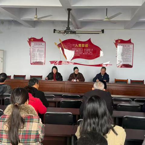 千秋社区快乐星期天“强国复兴有我”群众性主题宣传教育活动——改革开放史主题宣讲。