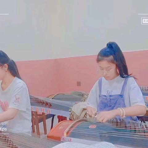 青春逢盛世、奋斗正当时