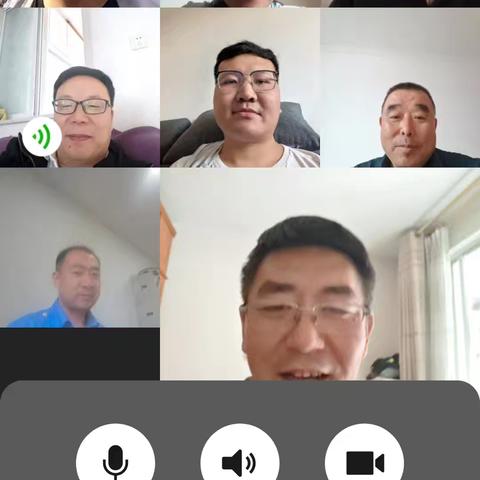 换轨一车间综合工队党支部9月份党员大会