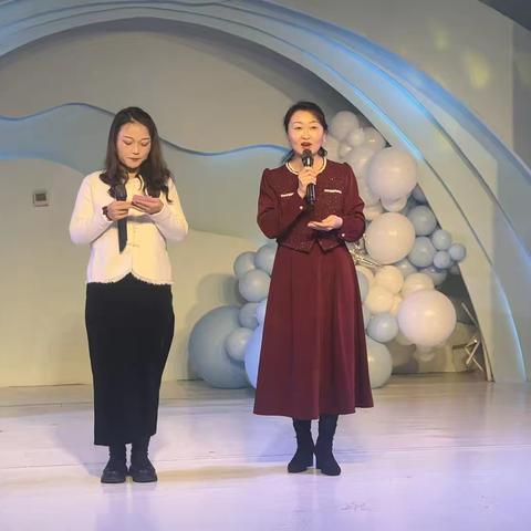 妙手裁剪承遗韵，方纸万象创华章——2025年祁县第四幼儿园教职工剪纸技能大比武暨庆“元旦”联欢活动