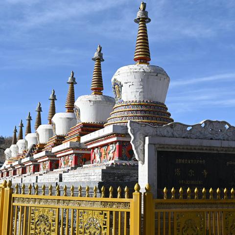 塔尔寺里拍辩经