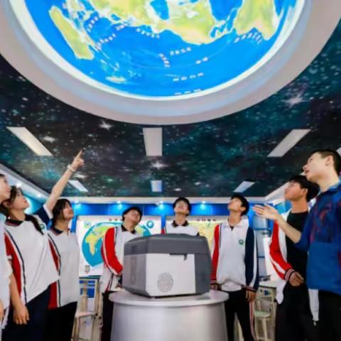 萍乡市麻山中学开展“珍爱地球---人与自然和谐共生”主题活动