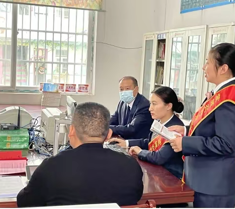 漆园支行开展“警惕网络洗钱陷阱，增强反洗钱意识”宣传活动