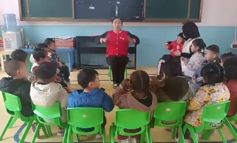 爱在张坊附属 乐在幼儿园——张坊小学附属幼儿园每周记实