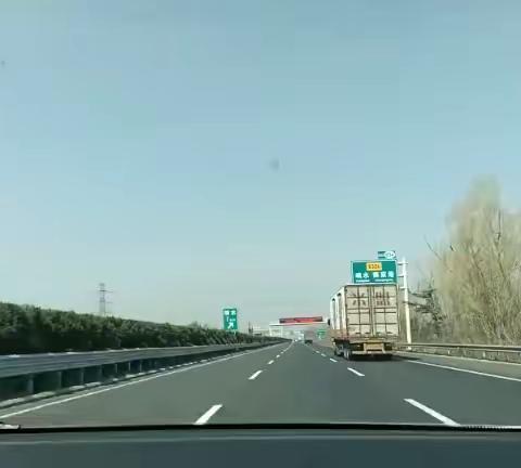 乘风而归，迎风起飞