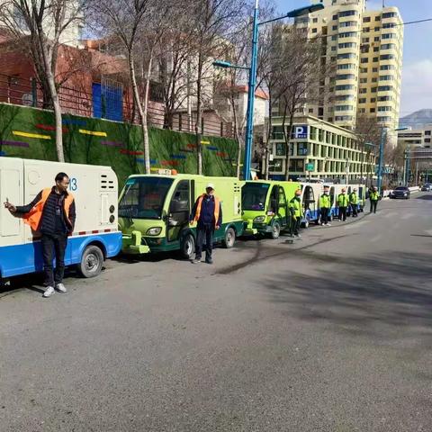 清洗加巡回保洁   有效提升背街小巷环境清洁度