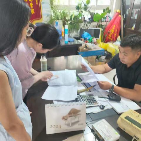 企业联合社区开展“双清”工作