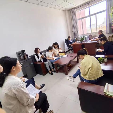 以练筑防 安全同行——卫生健康教育中心开展消防安全应急疏散演练