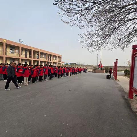 青岗集镇江海小学——升国旗仪式