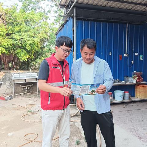 入户开展禁毒普法宣传活动