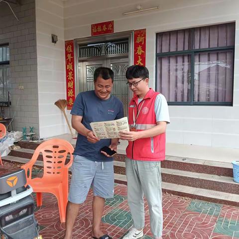 龙北村网格员入户开展移风易俗宣传活动