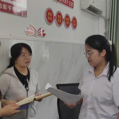 集体备课促成长，砥砺前行同绽放 --南阳市第三十三小学一年级数学备课组集体备课活动