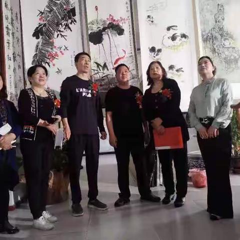 “樱桃飘香地 翰墨庆五一”郑州市女子书画展