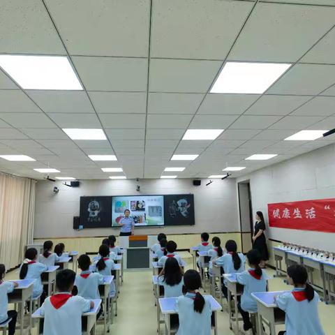 2024年禁戒毒宣传教育在行动（三十一）            禁毒宣传进校园 守护“少年的你”