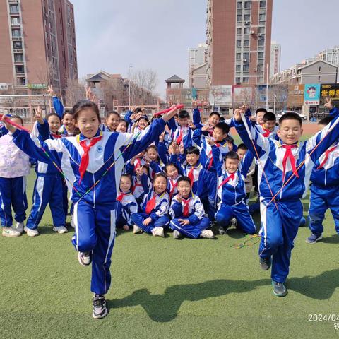 “热辣滚烫新学期，早春四月绳飞扬”——开原市民主教育集团里仁学校 小学部2024年春季跳绳比赛