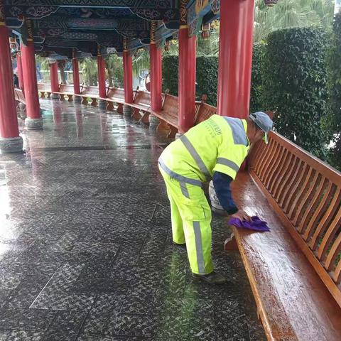 宜良玉禾田【方寸净地，守护人间烟火——公厕与广场保洁者的日常】