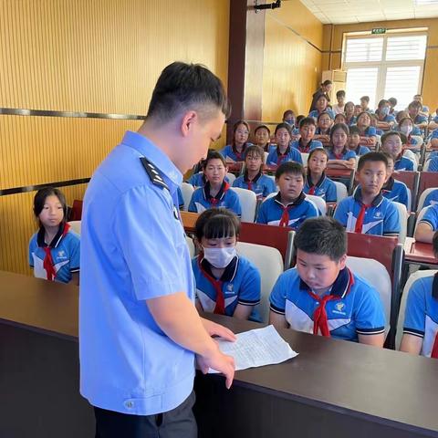 “警”防溺水，平安一夏——走进明珠学校开展防溺水活动纪实