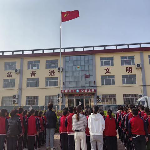 树立民族自豪感，增强文化自信心