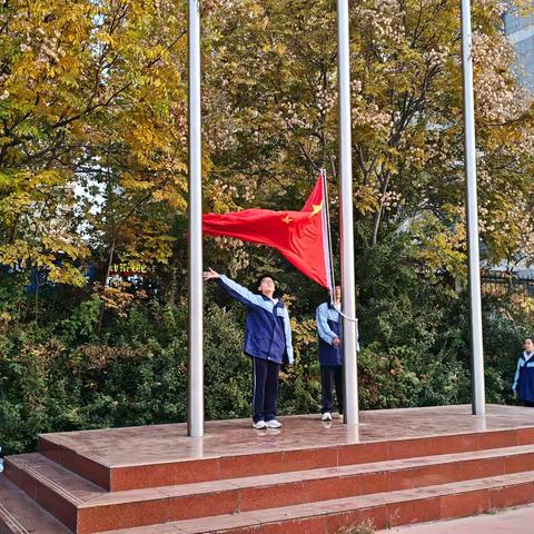 燃情三冬，竞逐学海 ‍——滕南中学七年级举行升国旗暨“冬季竞学”启动仪式