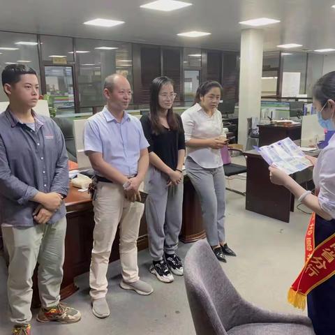 姣姣说消保｜金融知识伴你行-交行海口龙昆南路支行持续开展金融服务宣传活动