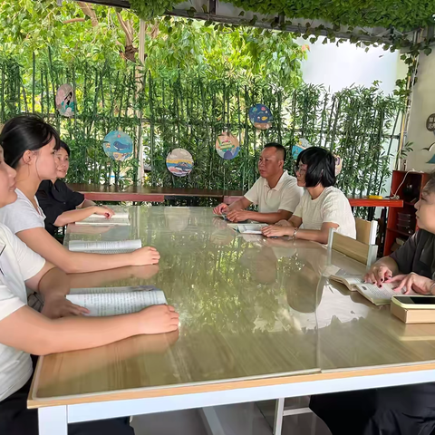 六年级上册第二单元集体备课：共磨革命主题课