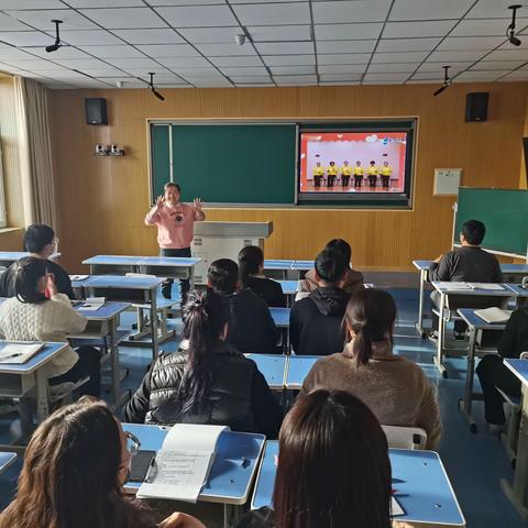 怀阳光心态 做幸福教师 ---纸浆街小学教师团体心理辅导活动简讯