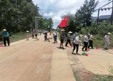 东英镇波浪村乡村振兴中队开展乡村振兴攻坚日暨主题党日活动（副本）