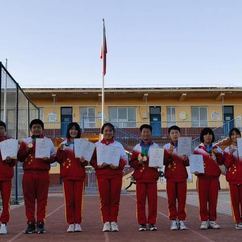 速度与激情--东团堡乡中心小学在涞源县中小学生田径运动会上斩获佳绩