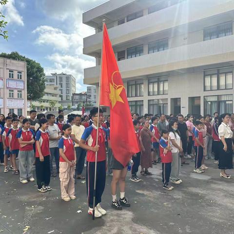 探秘初中新视界！廉江市吉水镇鹤岭小学小初衔接体验之旅