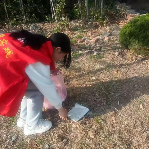 “童心助力 爱满地球”志愿服务活动