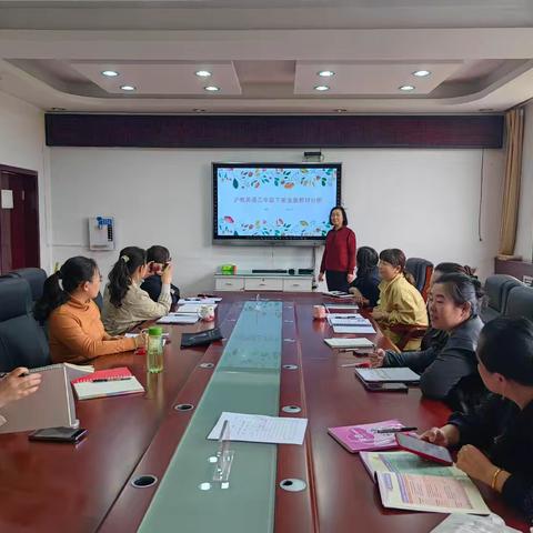 新小播报的简篇