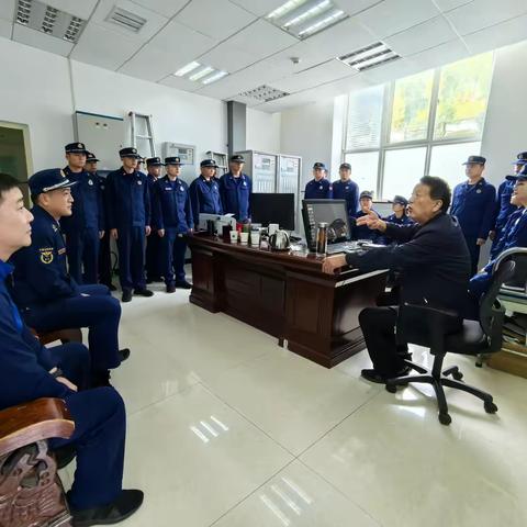 山阳县消防救援大队开展专家式“防消联勤”培训工作 ‍