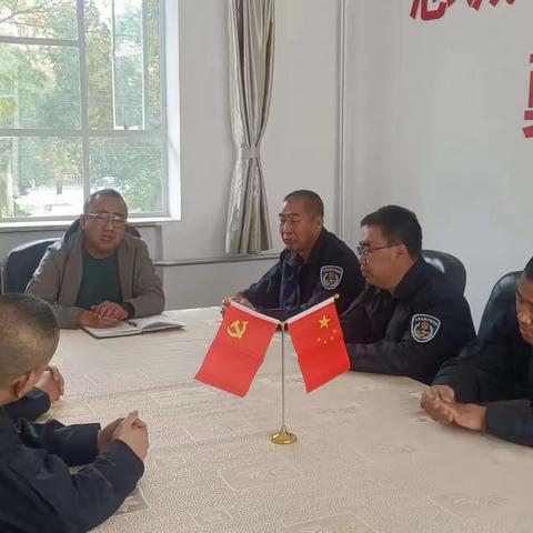 加强巡查守护，保障铁路运输安全