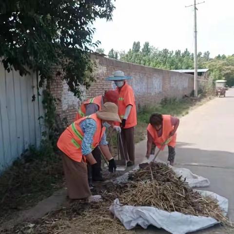 提升人居环境  狠抓秸秆禁烧