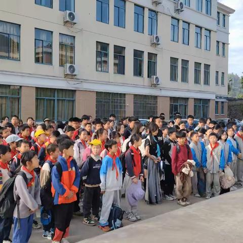 梓桐中学四年级，五年级春季研学活动纪实