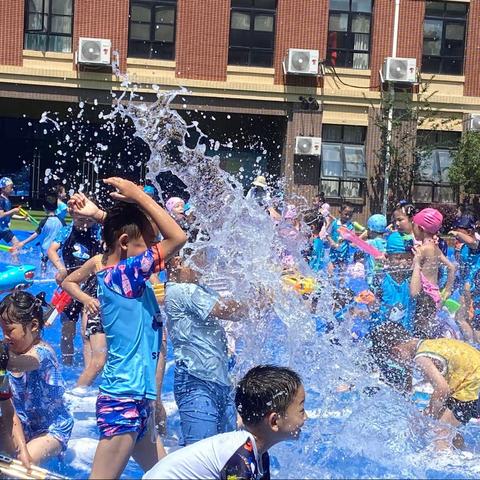 “幼”遇六一·水悦童年——会昌城东幼儿园大六班六一儿童节活动