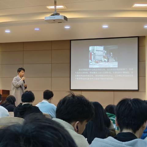 武汉华夏理工学院各学院青年志愿者协会三月雷锋月答辩活动