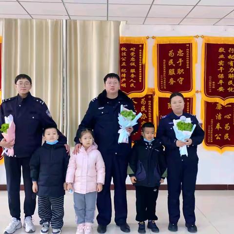 石油阳光幼儿园感恩节活动～以“花”之名 感恩有你