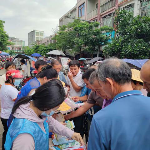 龙河镇开展“春季禁毒流动课堂”进社区活动