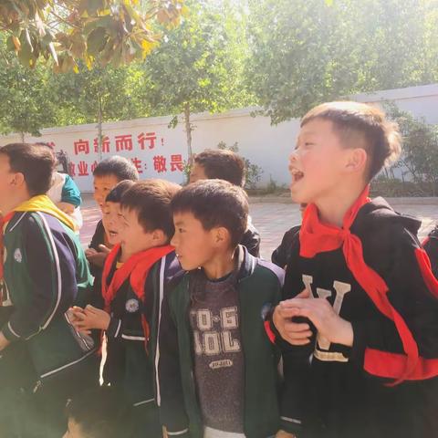 运动展风采      一起向未来——庄头镇新庄小学趣味运动会