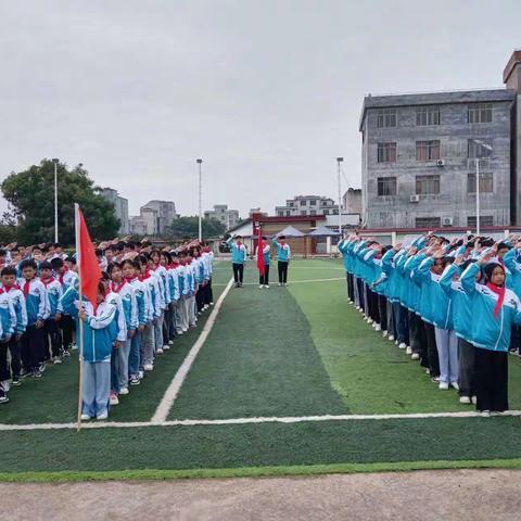 争做新时代好队员——濛江三中纪念中国少年先锋队建队74周年建队日活动