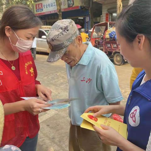 “扶残助残，有你有我”——团三门坡镇委开展关爱残疾人宣传活动